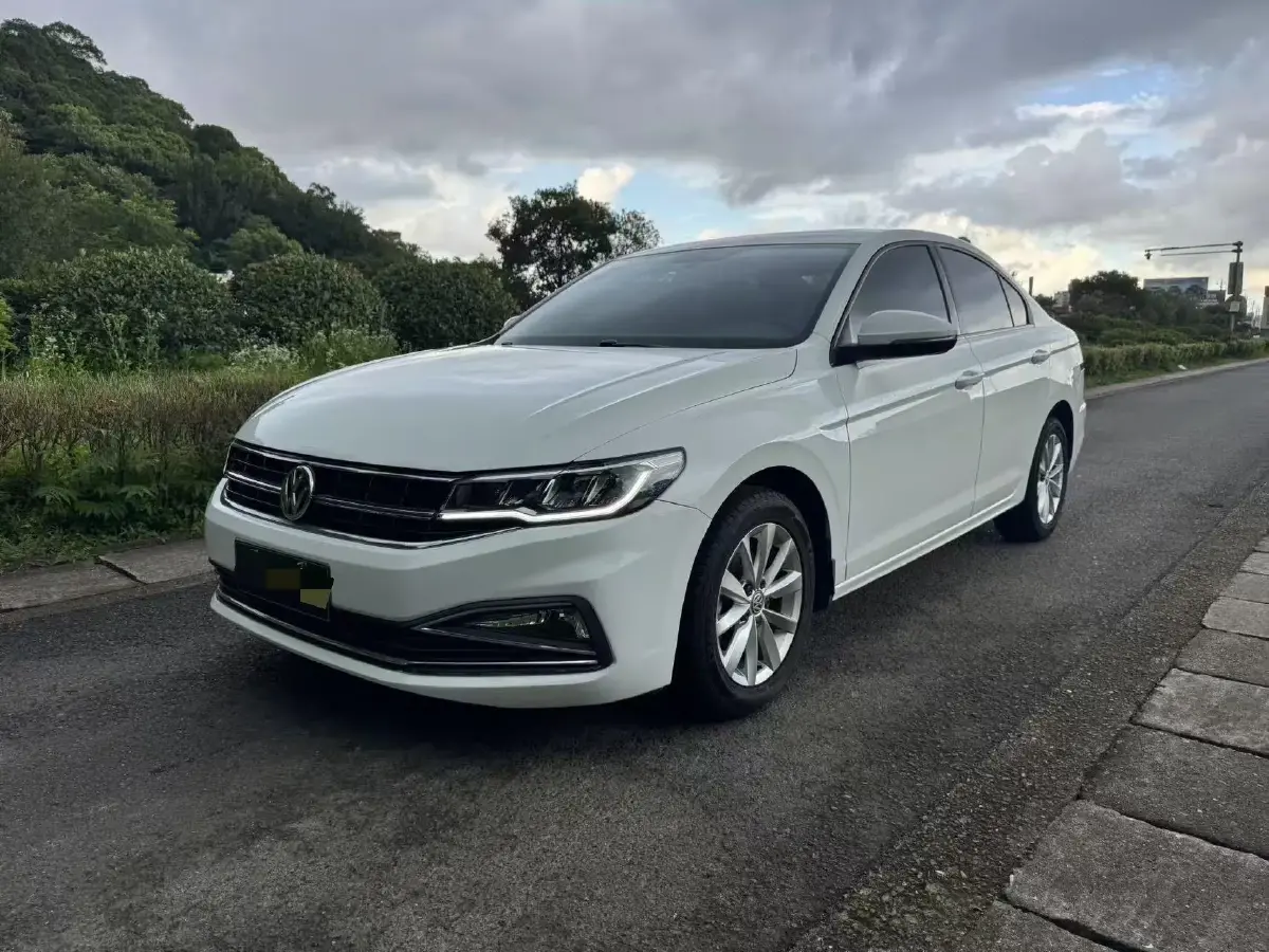 2019 Volkswagen Bora 1.5L 116HP L4 6AT