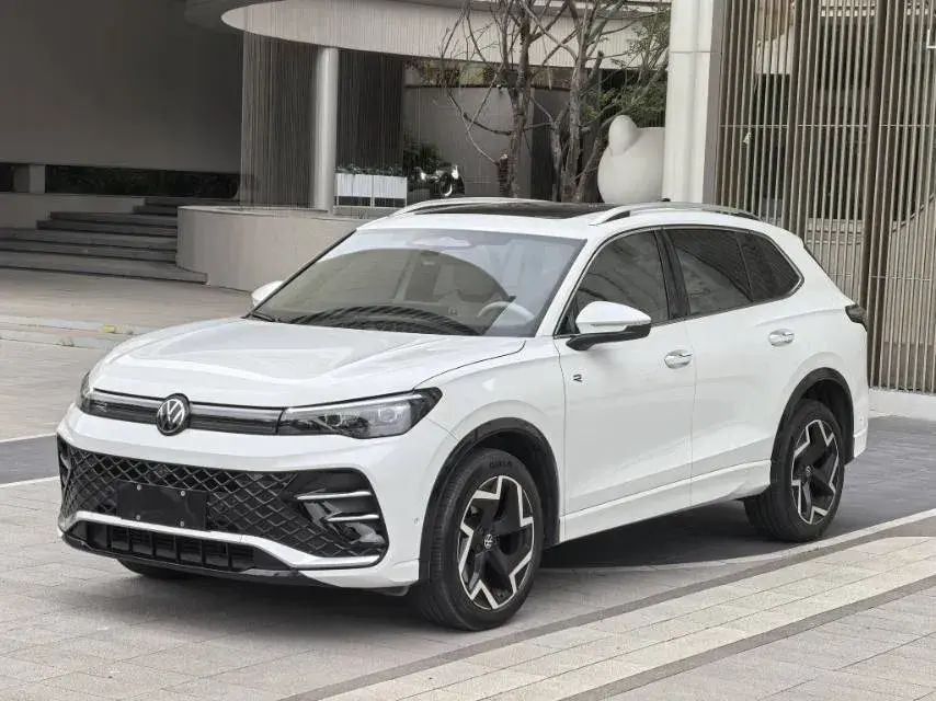 2024 Volkswagen Tiguan L 2.0T 186HP L4 7DCT