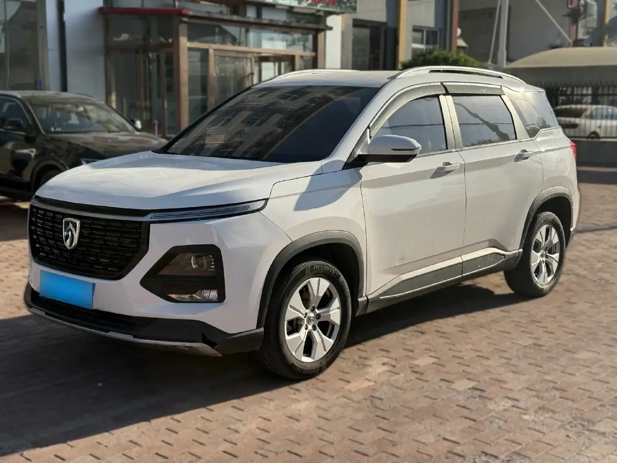 2020 BaoJun 530 1.5T 147HP L4 6MT