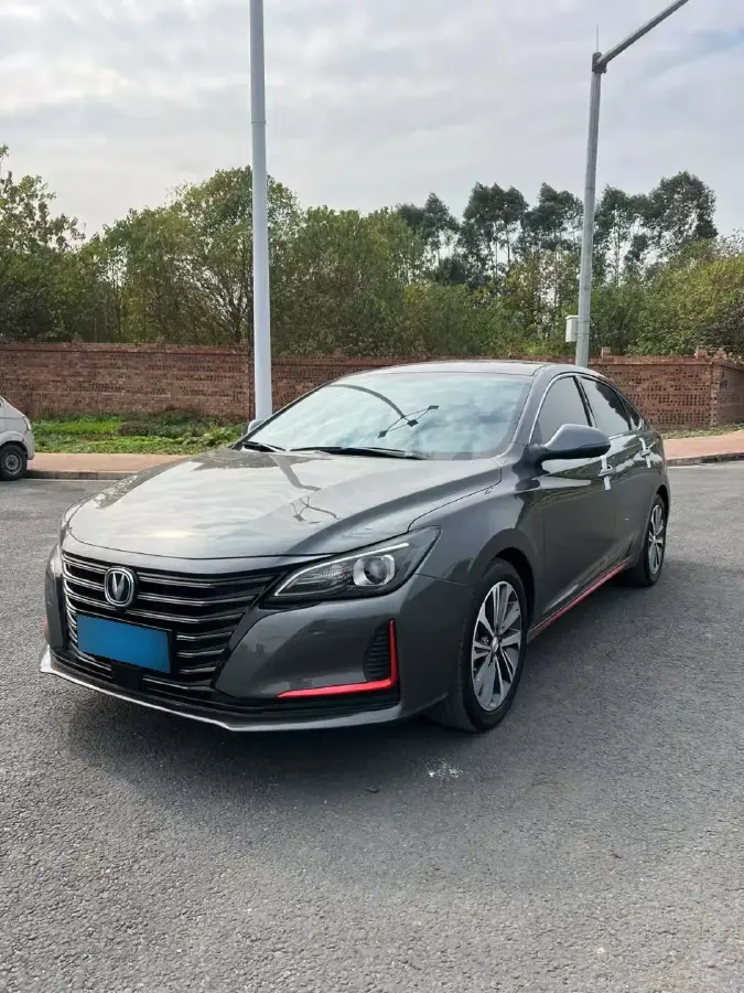 2021 ChangAn Raeton CC 1.5T 180HP L4 7DCT