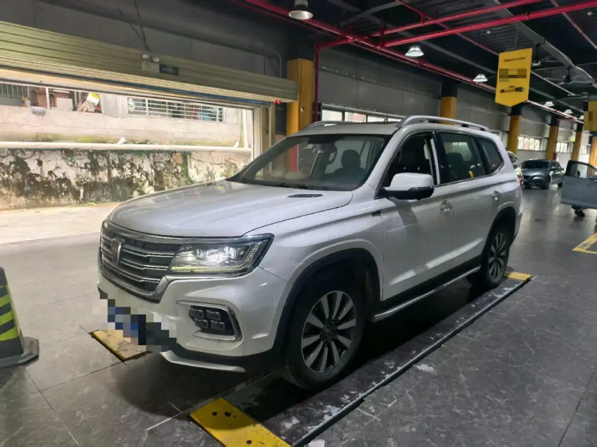 2018 Roewe RX8 2.0T 224HP L4 6AT