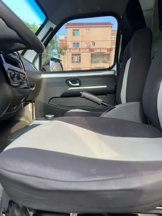 2024 GuoJi Elephant G40 BEV 41.86KWH,autocango,china used car exporter,china ev exporter,chinese used car exporter,chinese used ev exporter