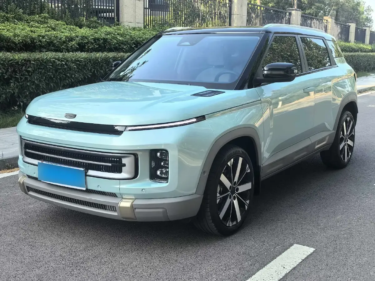 2023 Geely ICON 1.5T 181HP L4 7DCT