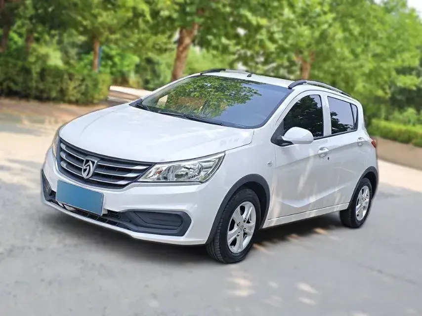 2016 BaoJun 310 1.2L 82HP L4 5MT