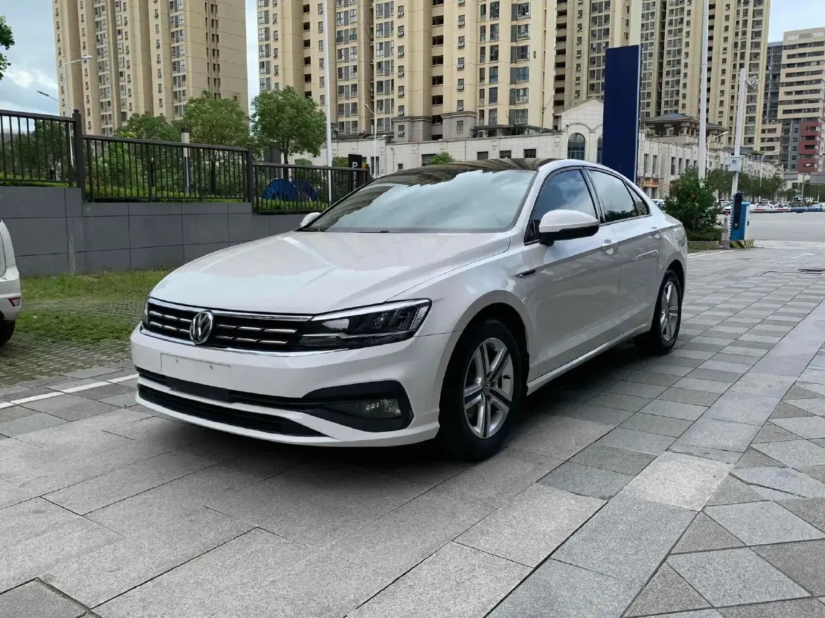 2021 Volkswagen Lamando 1.4T 131HP L4 7DCT