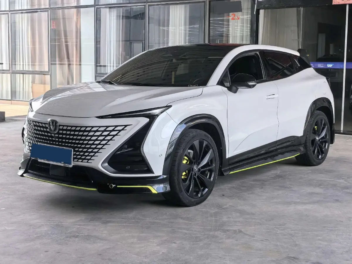 2022 ChangAn UNI-T 1.5T 188HP L4 7DCT