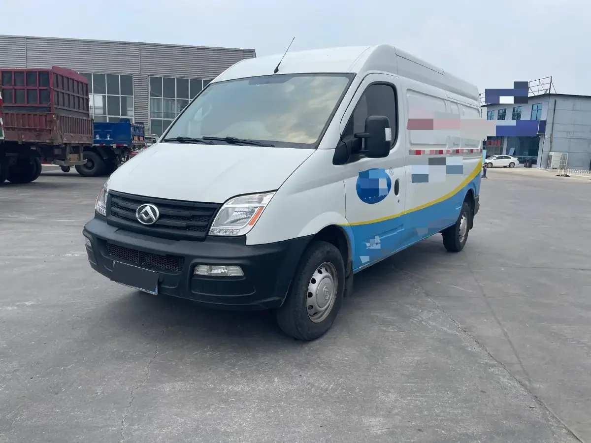 2018 MAXUS XinTu V80 2.5T 136HP L4 6MT