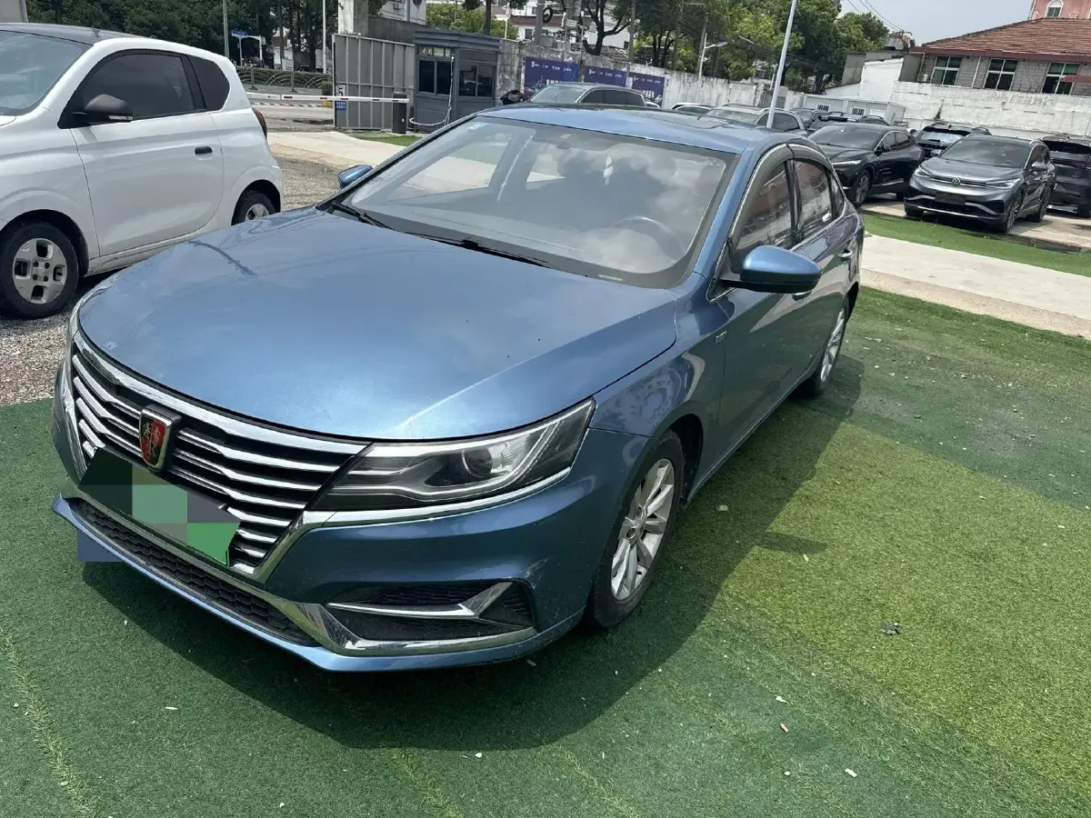 2017 Roewe i6 1.0T 125HP L3 2AT PHEV