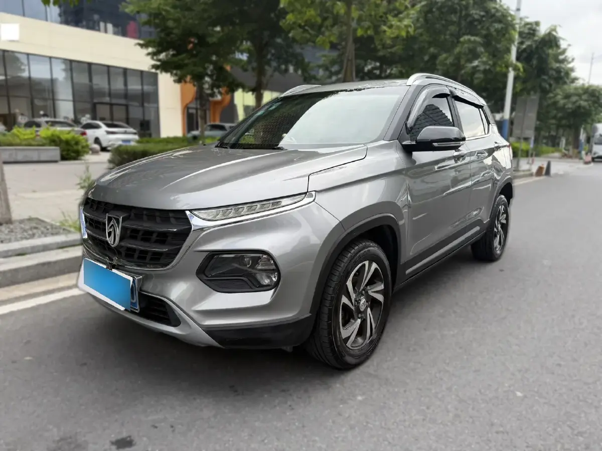 2017 BaoJun 510 1.5L 112HP L4 6MT