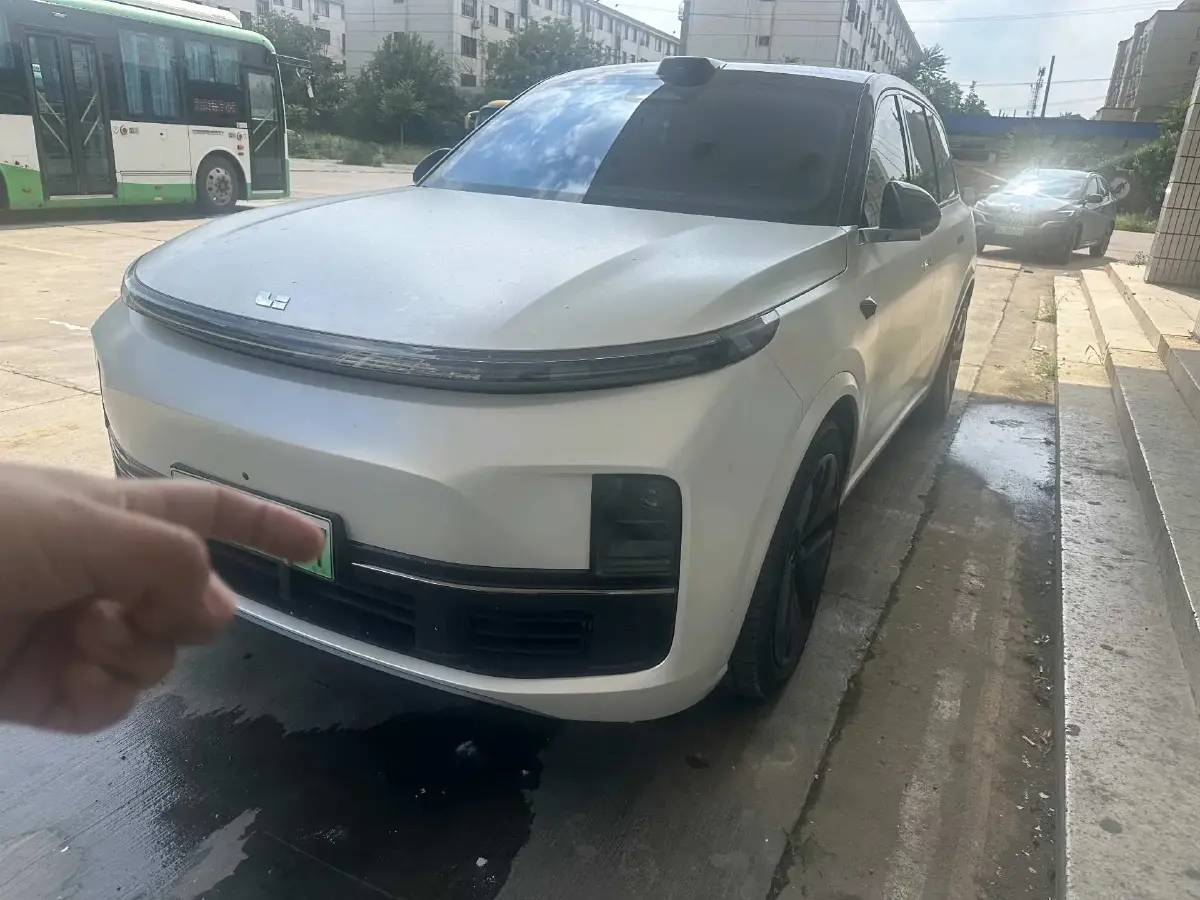 2024 Li L9 Range Extended 154HP REEV 52.3KWH