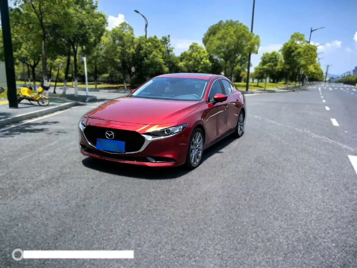 2021 Mazda 3 Axela 2.0L 158HP L4 6AT