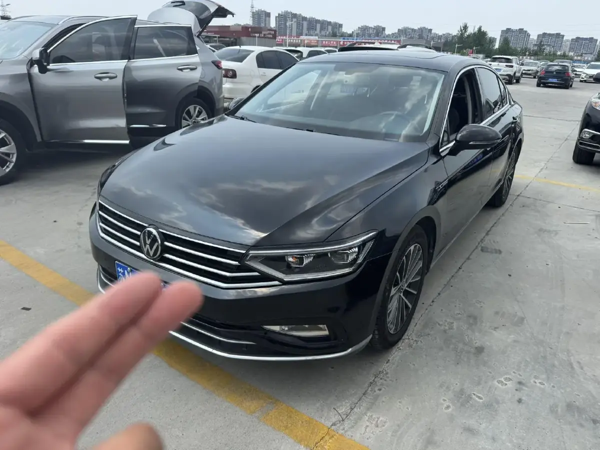 2019 Volkswagen Magotan 2.0T 186HP L4 7DCT