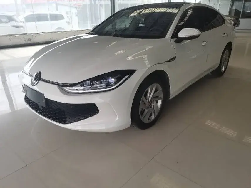 2022 Volkswagen Lamando 1.4T 150HP L4 7DCT