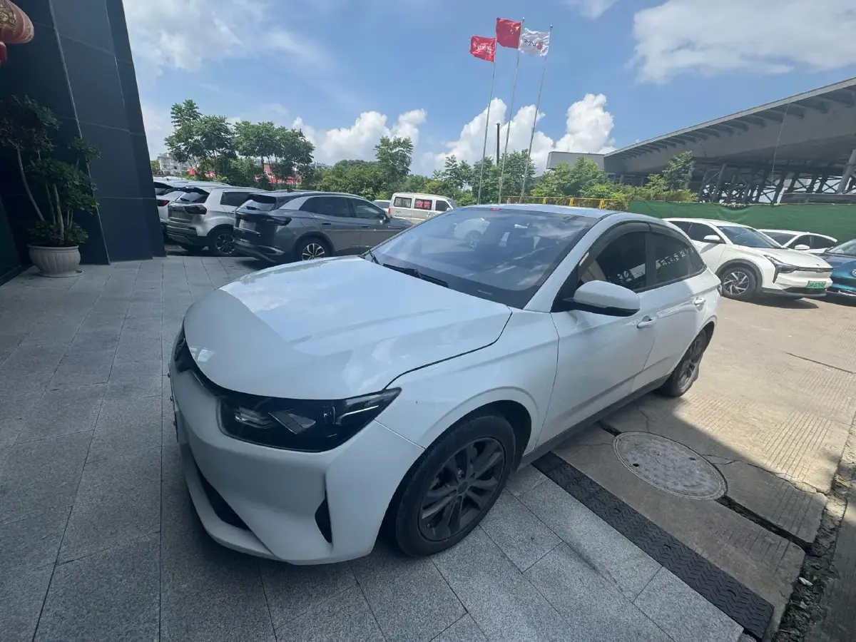 2021 Weltmeister E.5 BEV 58.589KWH