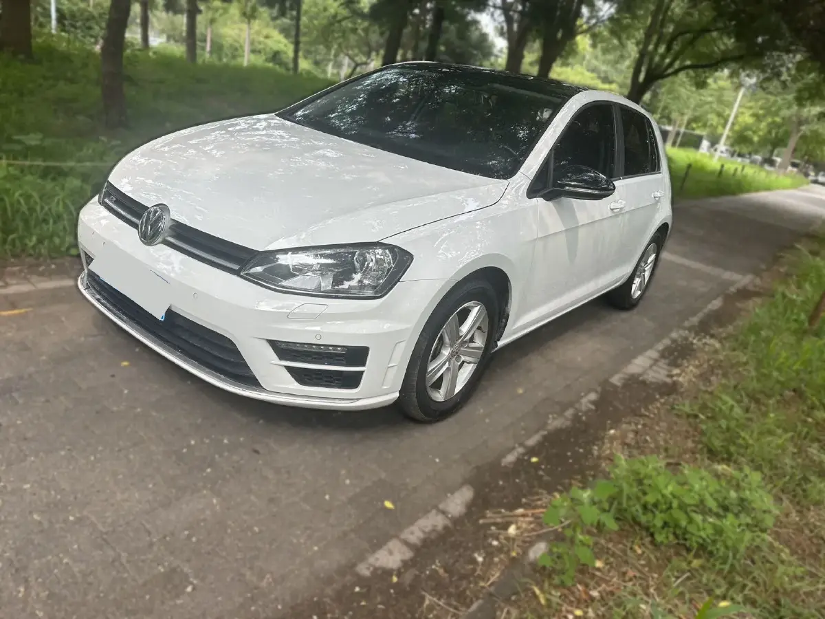 2017 Volkswagen Golf 1.4T 131HP L4 7DCT