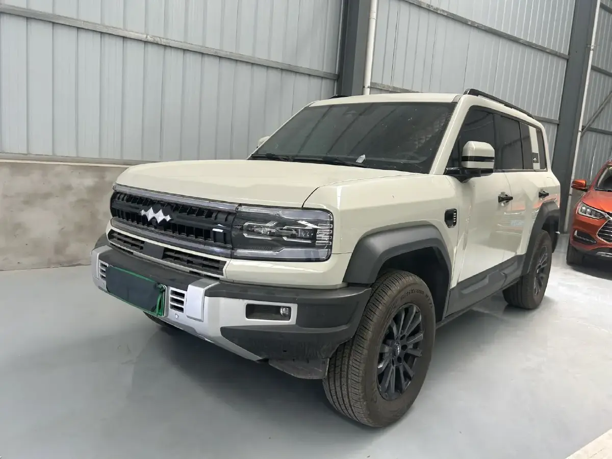 2023 FangChengBao Bao 5 1.5T 194HP L4 E-CVT PHEV 31.8KWH