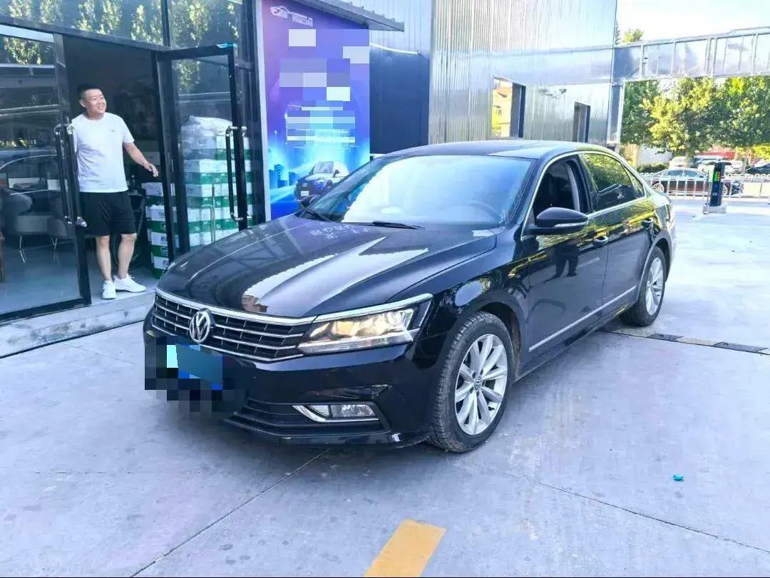 2017 Volkswagen Passat 1.8T 180HP L4 7DCT