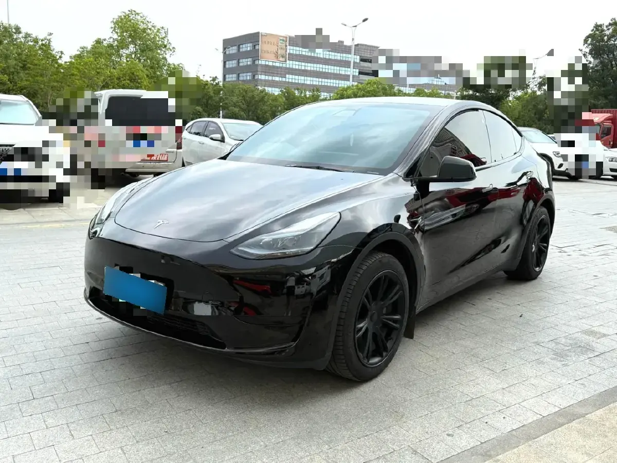 2022 Tesla Model Y BEV 60KWH