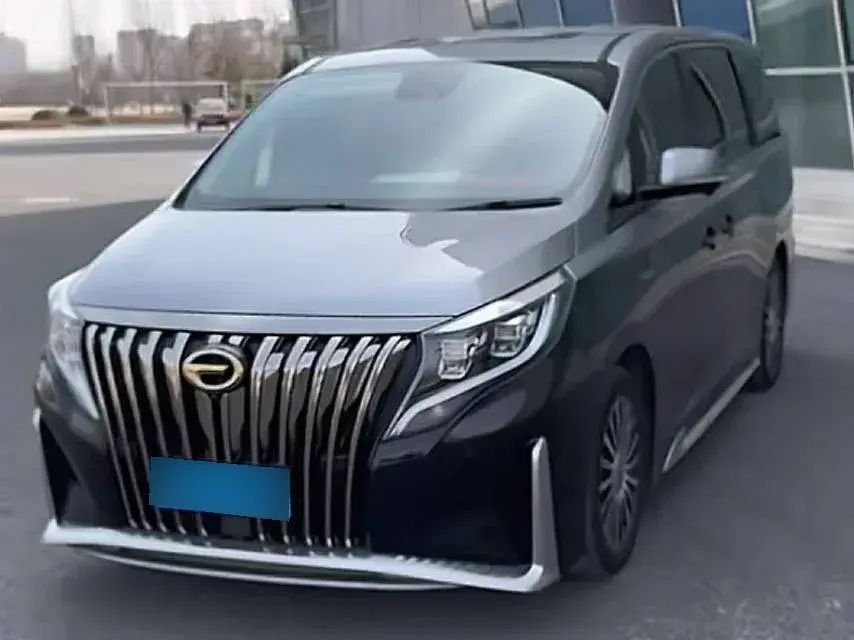 2021 GAC Trumpchi M8 2.0T 252HP L4 8AT