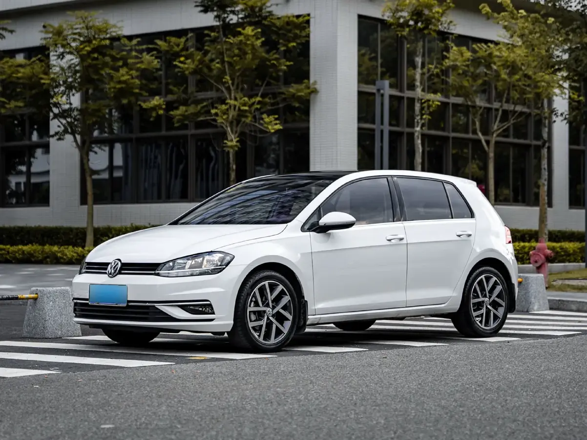 2018 Volkswagen Golf 1.4T 131HP L4 7DCT