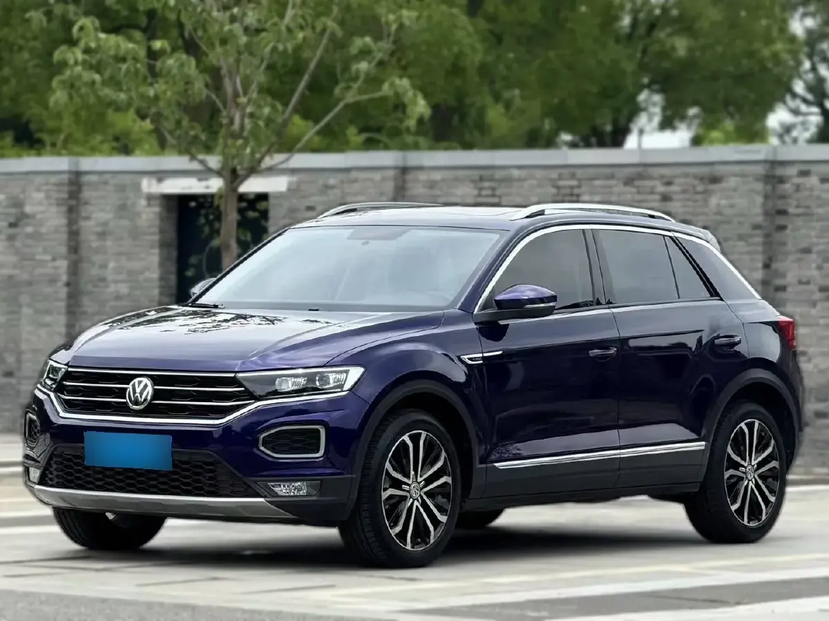 2019 Volkswagen T-Roc 1.4T 150HP L4 7DCT