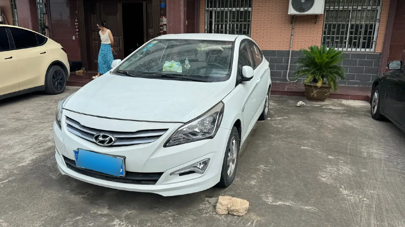 2016 Hyundai Reina 1.4L 107HP L4 4AT