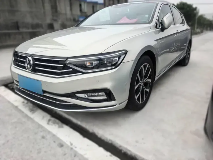 2020 Volkswagen Magotan 2.0T 186HP L4 7DCT