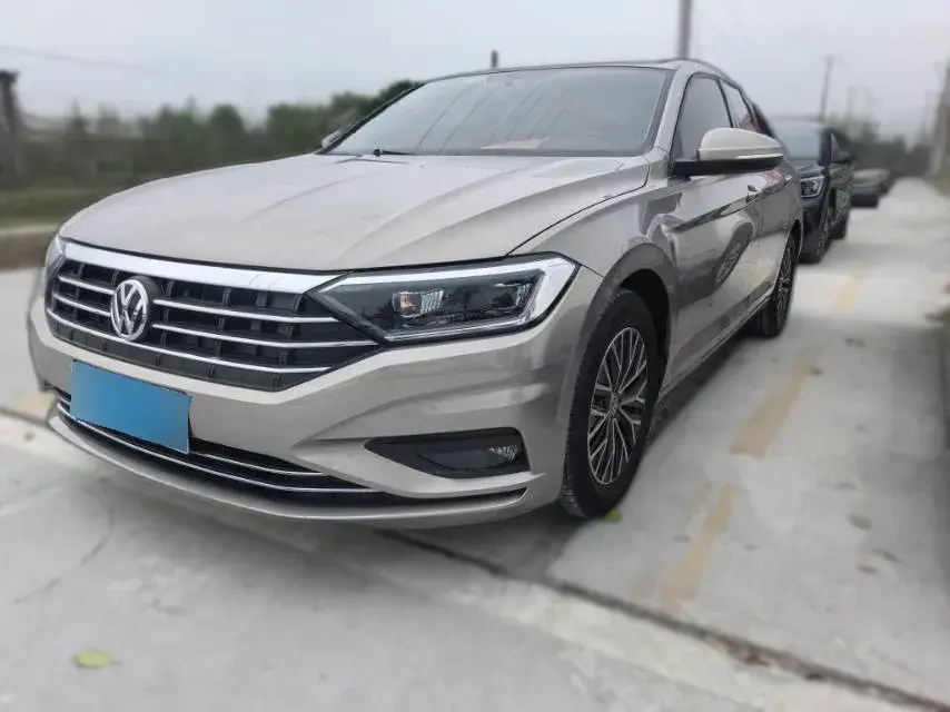 2019 Volkswagen Sagitar 1.4T 150HP L4 7DCT