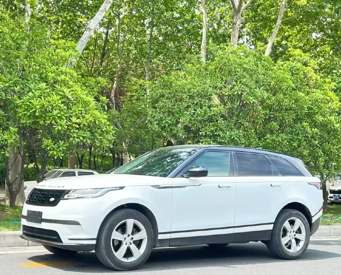 2018 Land Rover Range Rover Velar 2.0T 250HP L4 8AT