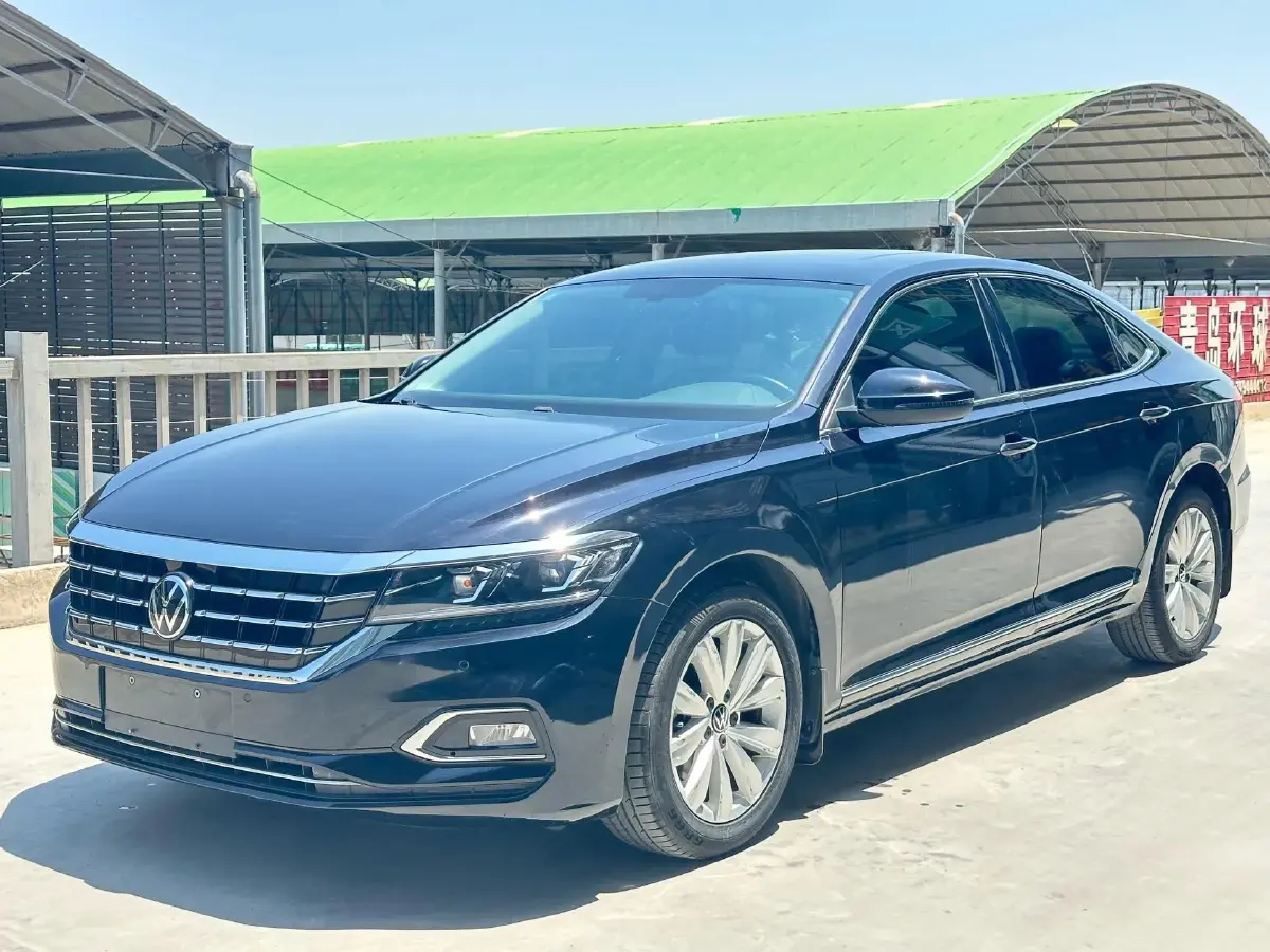 2020 Volkswagen Passat 2.0T 186HP L4 7DCT