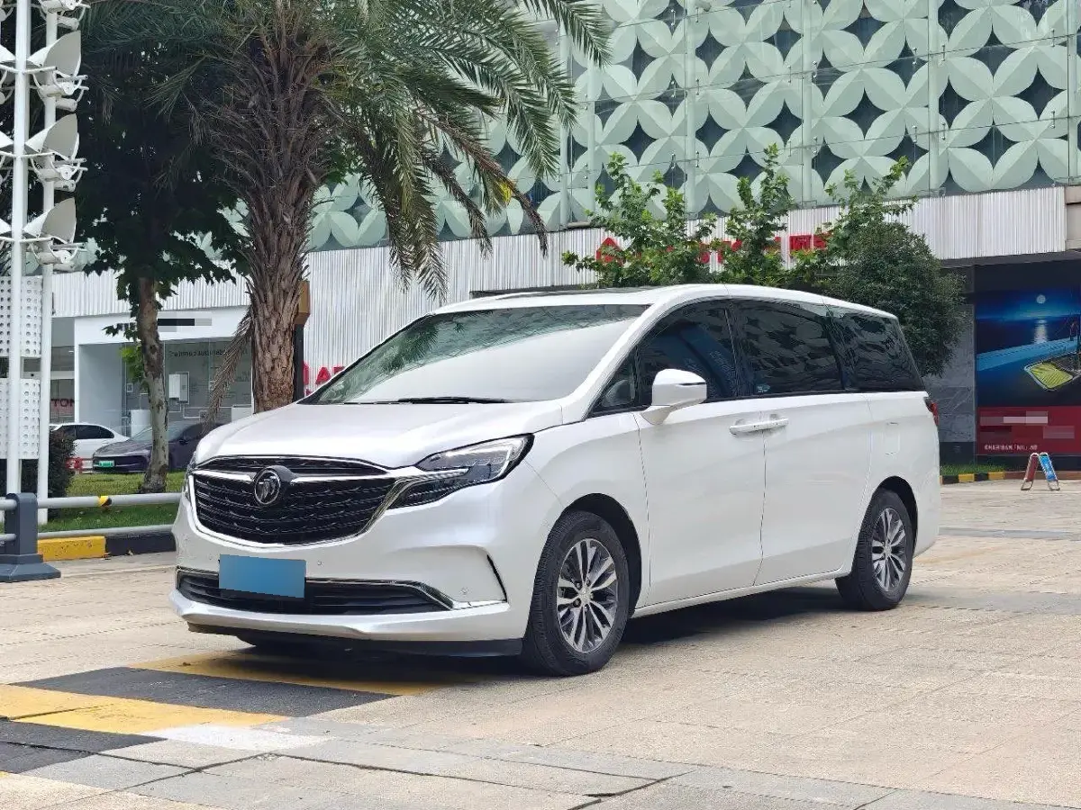 2022 Buick GL8 2.0T 237HP L4 9AT