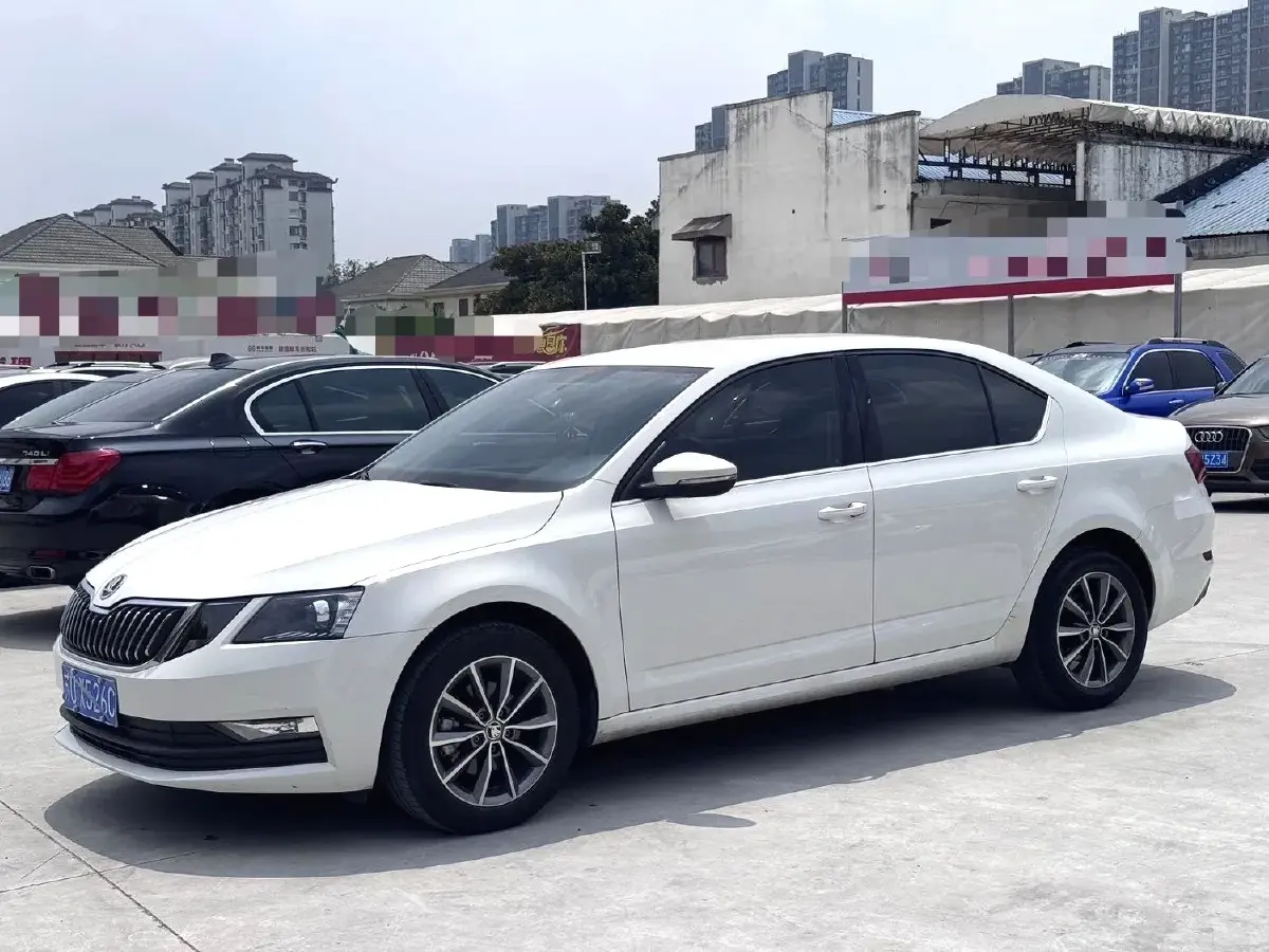 2022 Skoda Octavia 1.5L 113HP L4 6AT