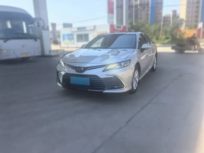 2021 Toyota Camry 2.0L 178HP L4 CVT