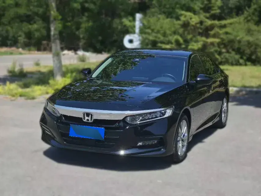 2021 Honda Accord 1.5T 194HP L4 CVT