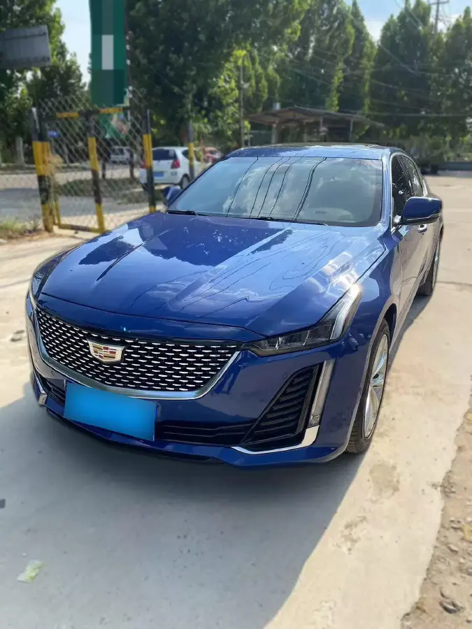 2020 Cadillac CT5 2.0T 237HP L4 10AT