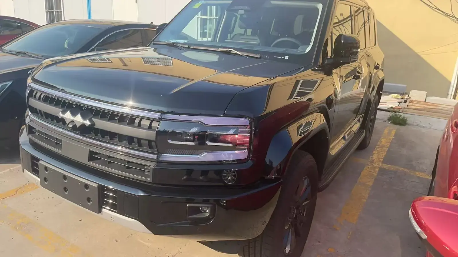 2025 FangChengBao Bao 5 1.5T 194HP L4 E-CVT PHEV 31.8KWH