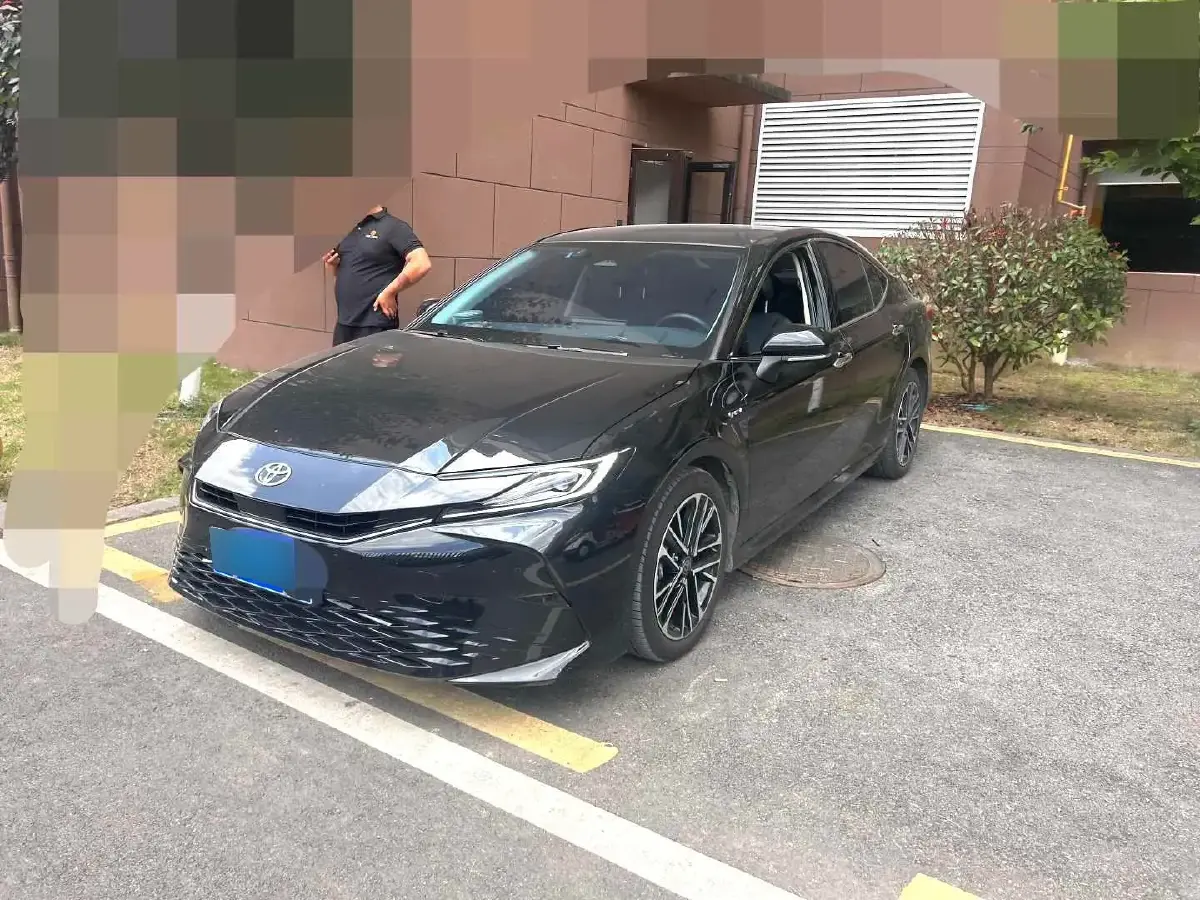 2024 Toyota Camry 2.0L 173HP L4 CVT