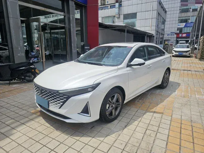 2024 ChangAn Raeton Plus 1.5T 188HP L4 7DCT