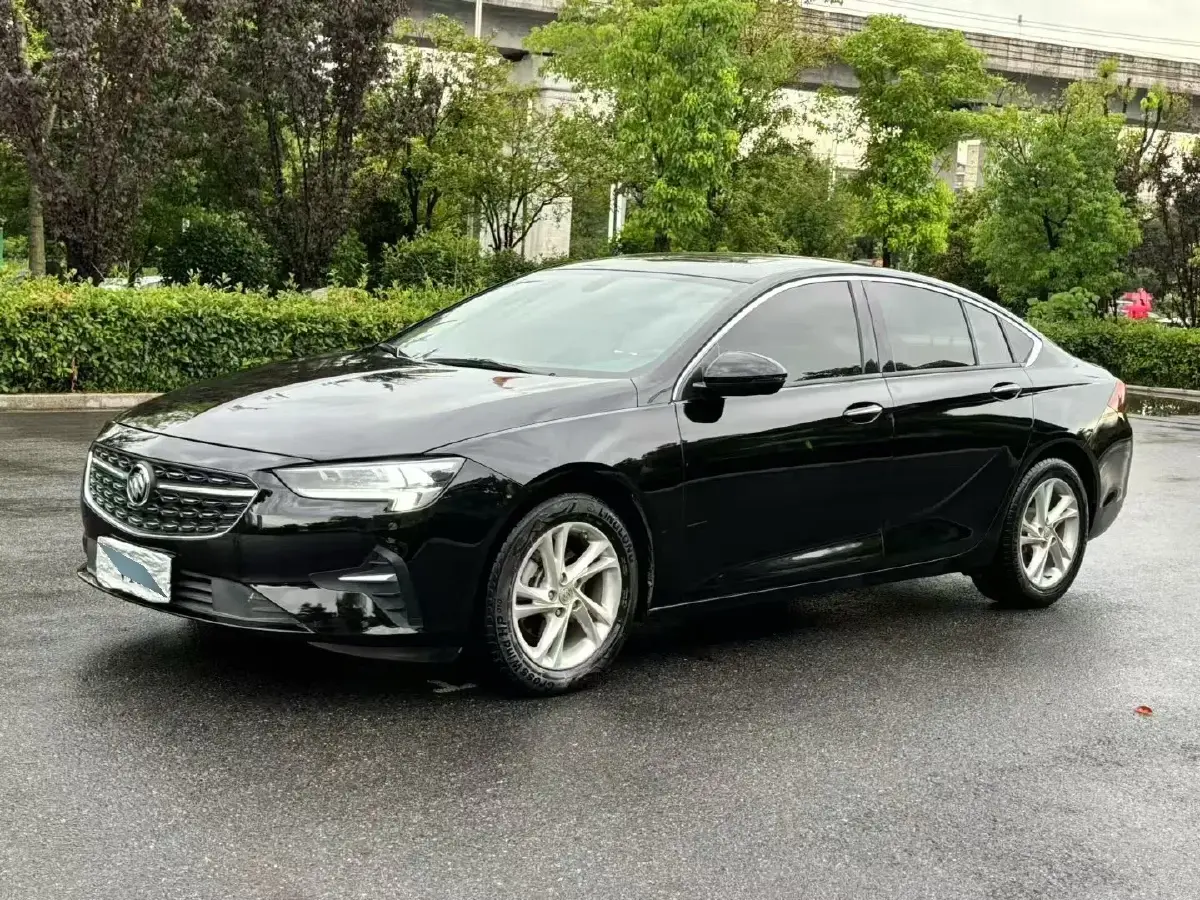 2020 Buick Regal 1.5T 169HP L4 9AT