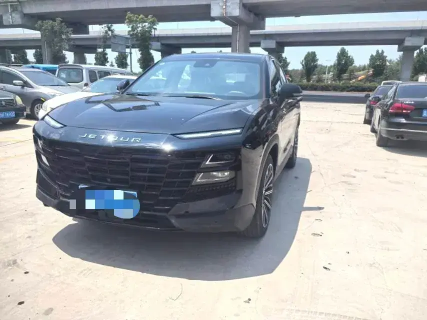 2022 Jetour DASHING 1.6T 197HP L4 7DCT