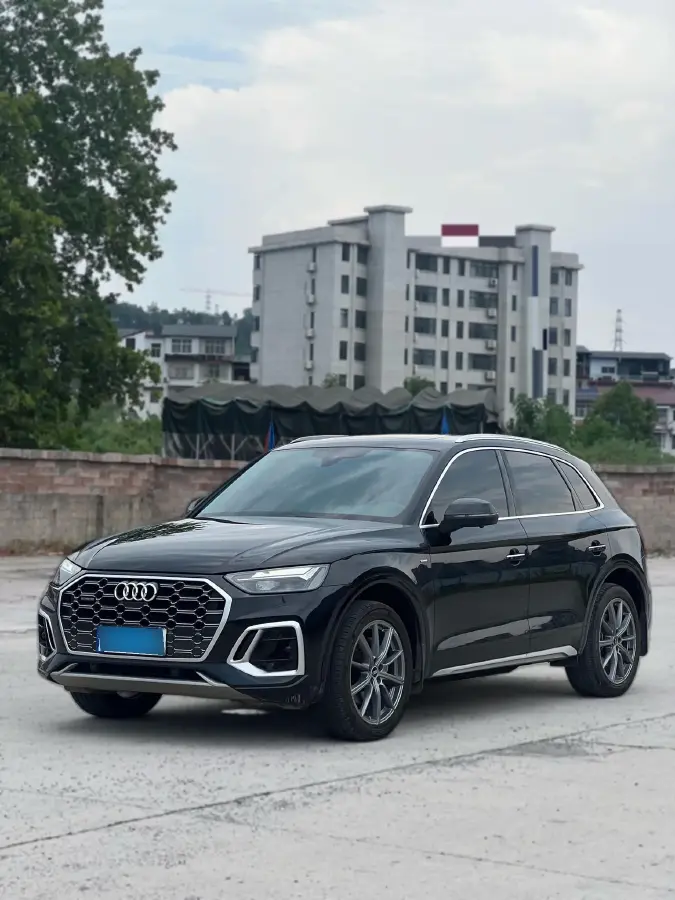 2022 Audi Q5L 2.0T 190HP L4 7DCT