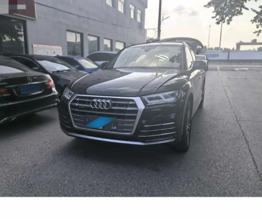 2020 Audi Q5L 2.0T 190HP L4 7DCT