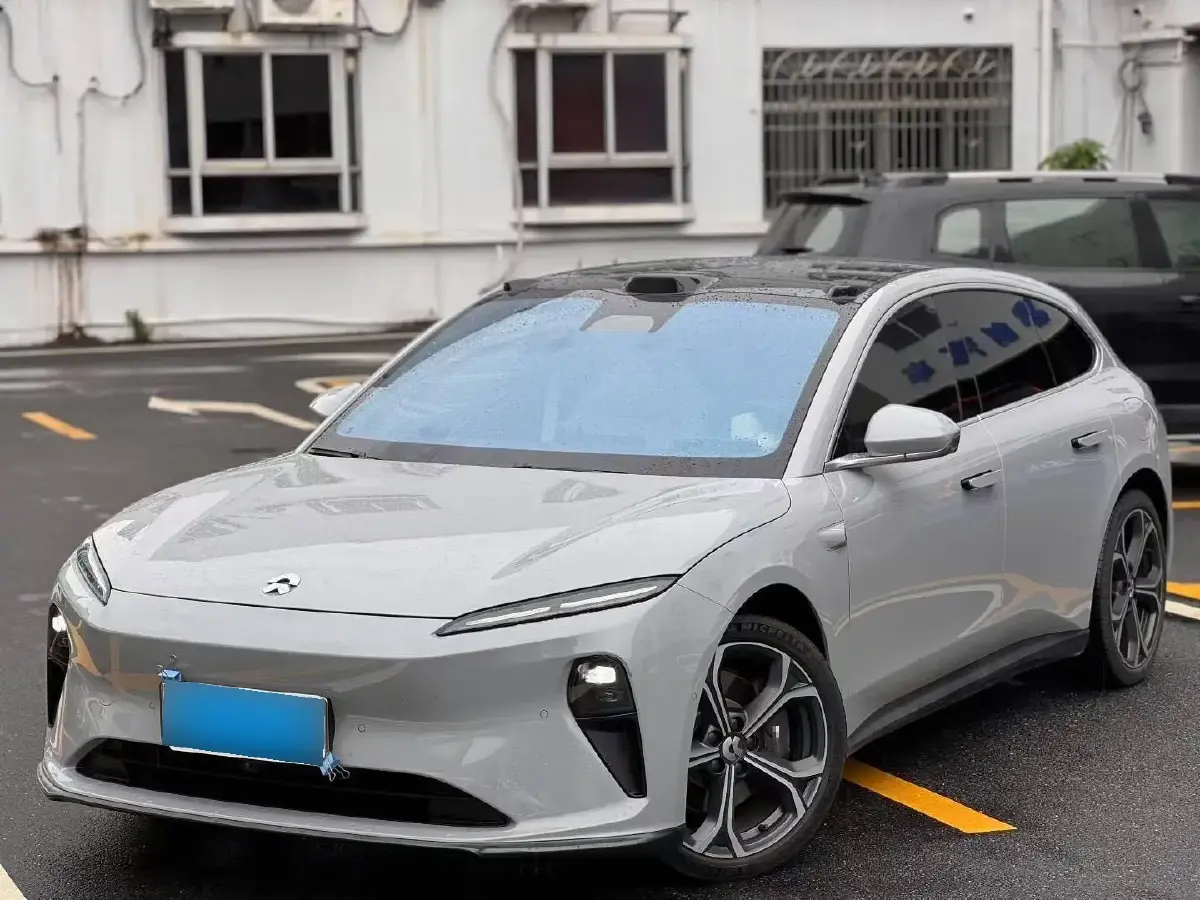 2024 NIO ET5T BEV 75KWH