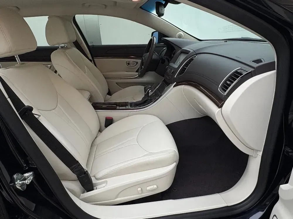 2017 Roewe 950 1.8T 185HP L4 6DCT,autocango,china used car exporter,china ev exporter,chinese used car exporter,chinese used ev exporter