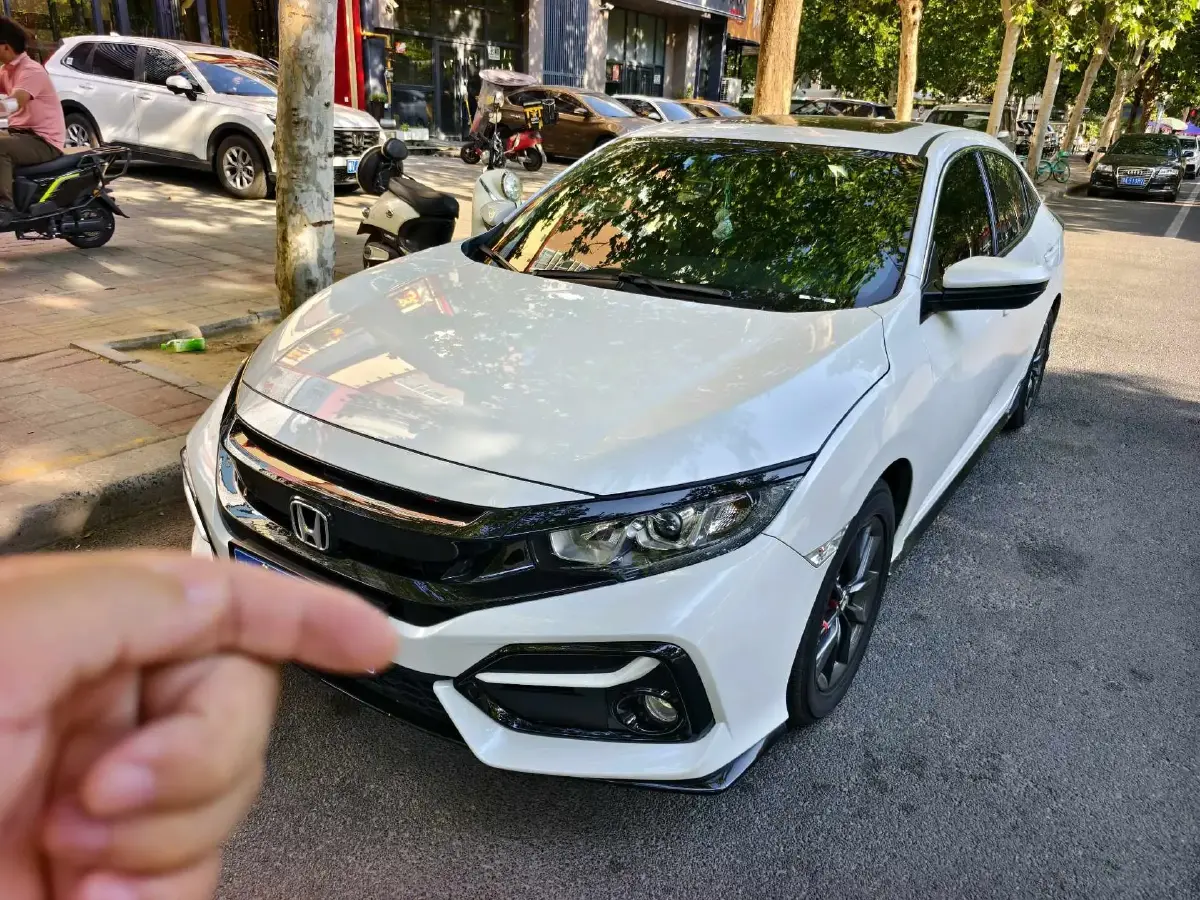 2021 Honda Civic 1.5T 177HP L4 CVT