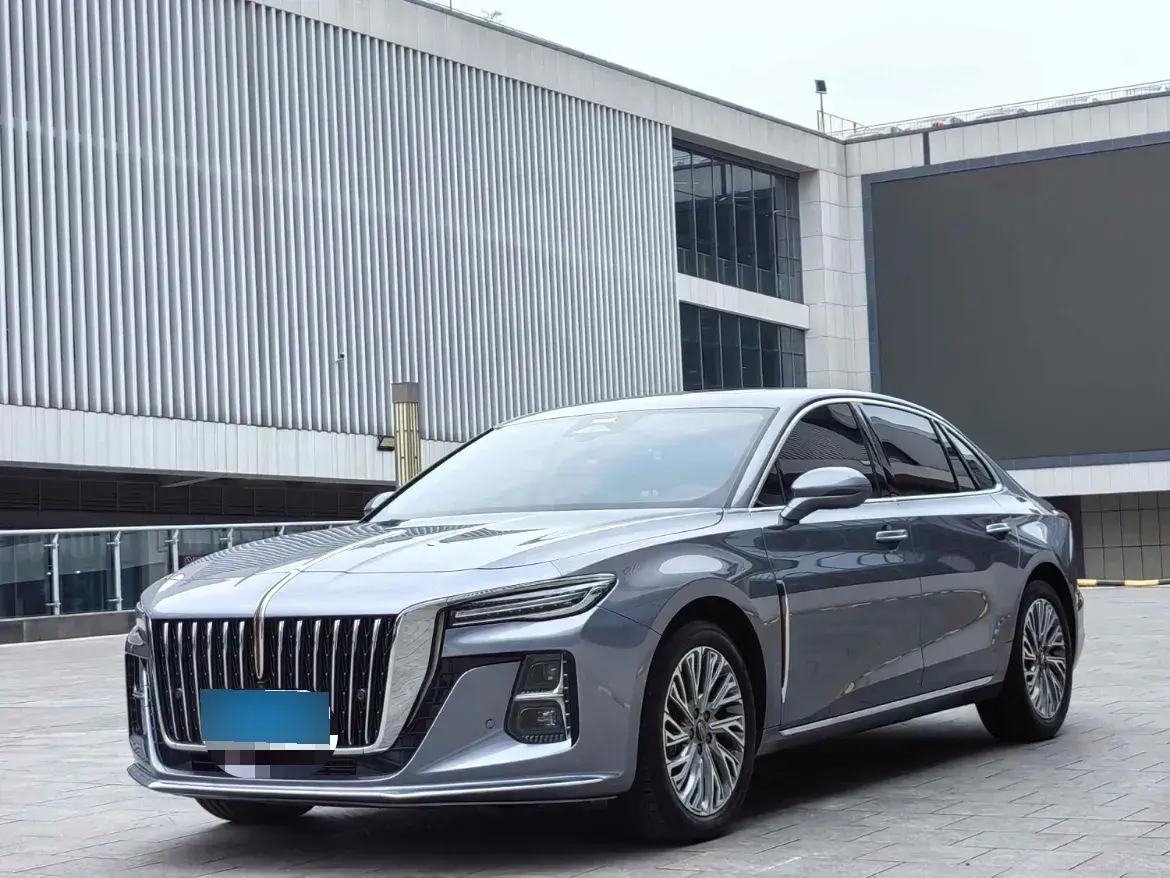 2023 HongQi H5 2.0T 224HP L4 8AT