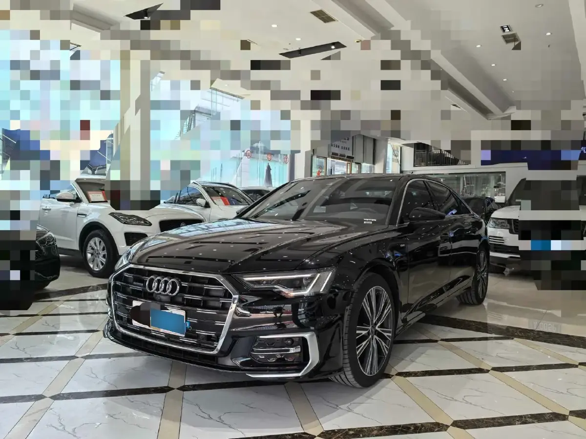 2025 Audi A6L 2.0T 245HP L4 7DCT