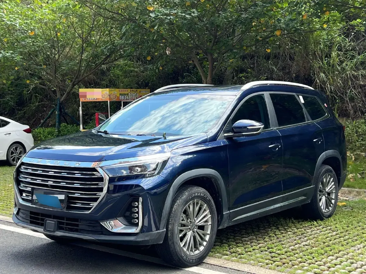 2023 Jetour X90 Plus 1.5T 156HP L4 6MT