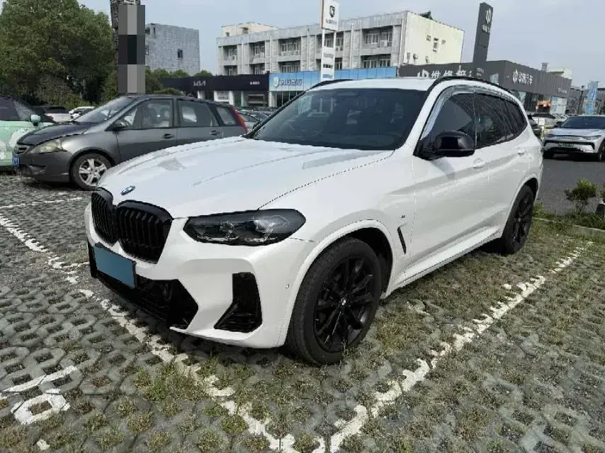 2022 BMW X3 2.0T 252HP L4 8AT