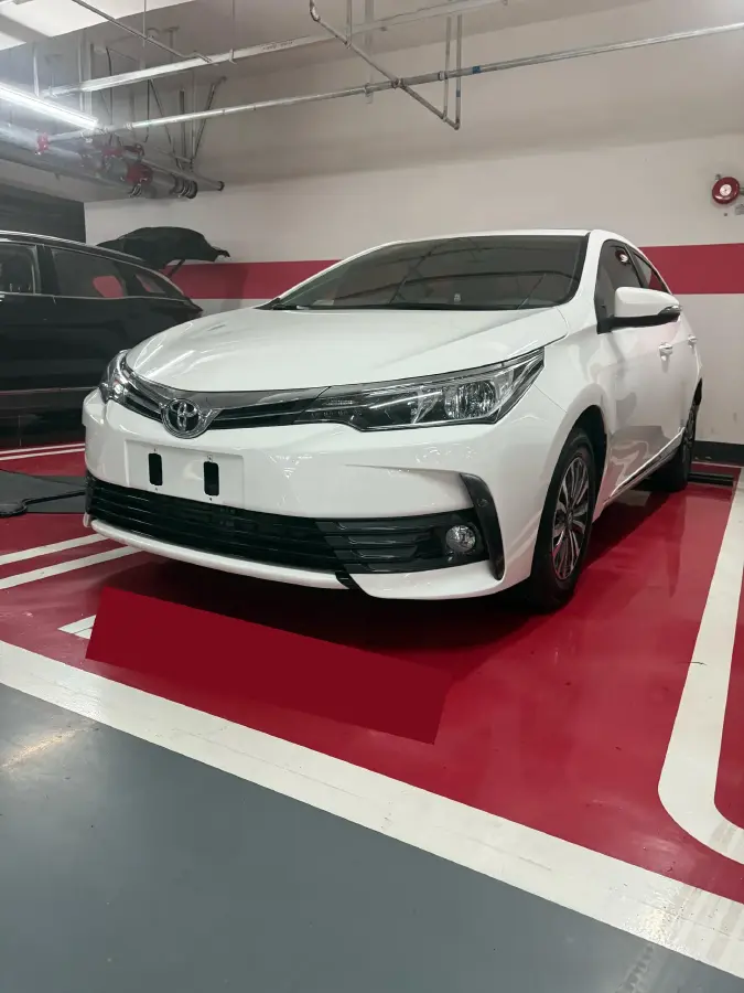 2017 Toyota Corolla 1.2T 116HP L4 6MT
